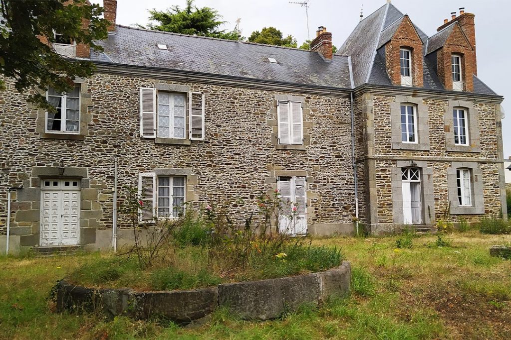 A01 - RENOVATION MANOIR